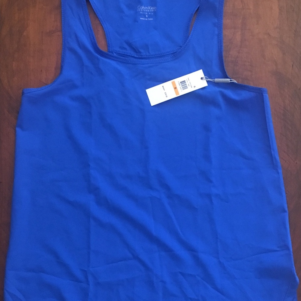 Calvin Klein performance top